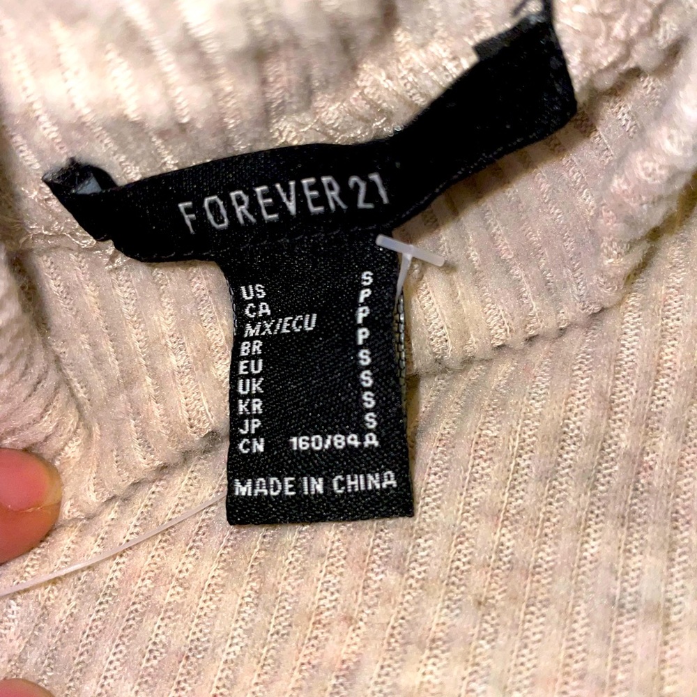 F21 Turtleneck top